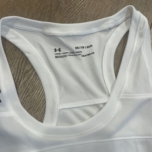 NWT Under Armour Xsmall Small Heat Gear Racer Tank Top White Loose Fit Lot Of 3 - Picture 3 of 6